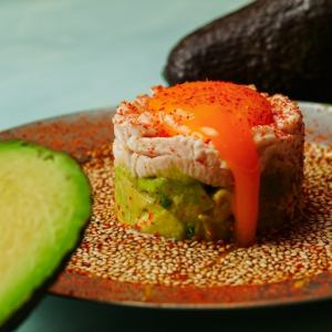 ピリ辛!鶏ムネとアボカド ラブ ユッケ