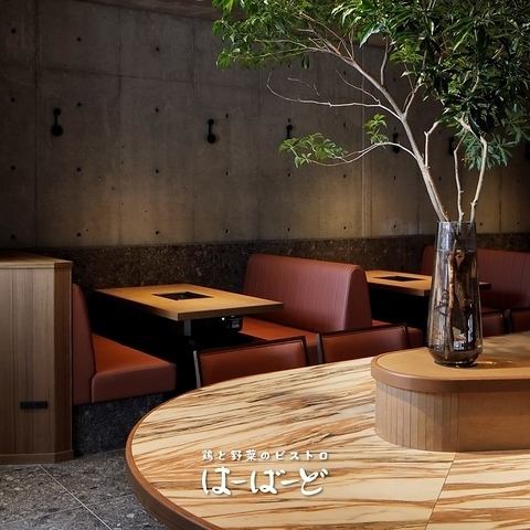 インテリアにこだわった店内は大人の雰囲気♪デートや女子会に！