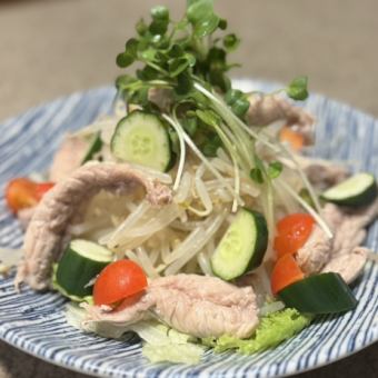 鸡胗豆芽沙拉