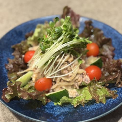 清淡日式鲭鱼洋葱沙拉