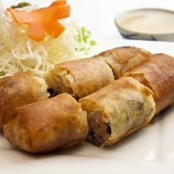 Thai fried spring rolls "Popiah Tod"