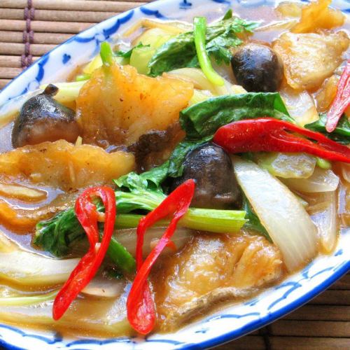 Stir-fried white fish and celery "Pla Phad Khunchai"