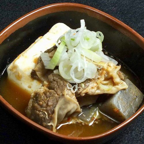 【やみつき】ピリ辛角煮込み