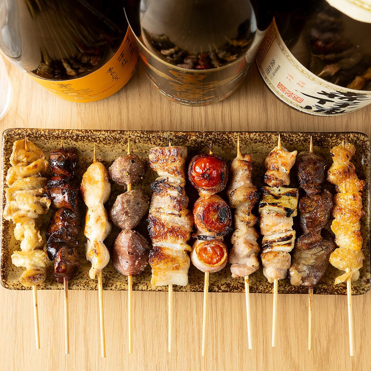 All seats are in private sunken kotatsu rooms! A wide variety of dishes, from classics to rolled skewers♪