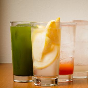 【カウンター席、月~木曜限定】単品飲み放題1,980円!生搾りドリンクやシャリキンドリンクまで!