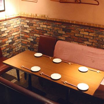 半個室席。周りを気にせず楽しめます♪
