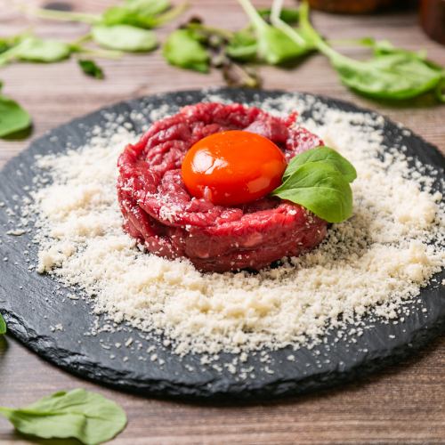 パルミジャーノユッケ