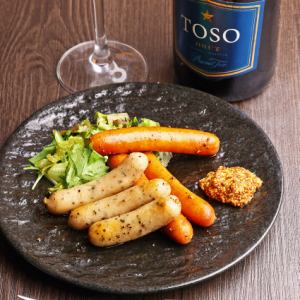 ソーセージ盛合せ