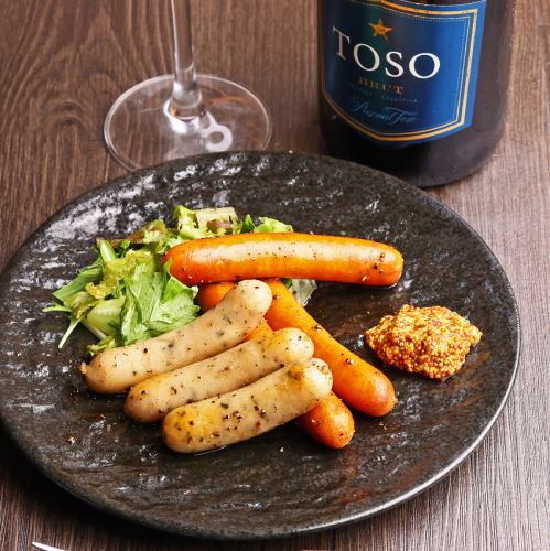 ソーセージ盛合せ