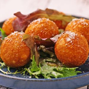 はちみつチーズボール