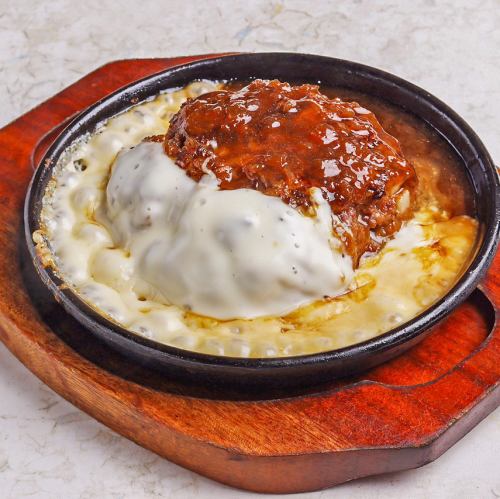 国产黑猪肉汉堡牛排