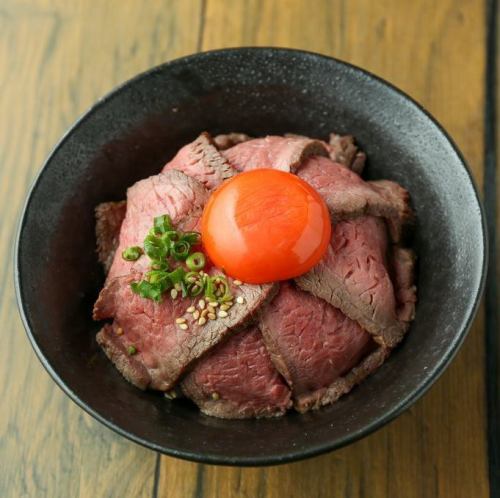 国産黒毛牛ローストビーフ丼