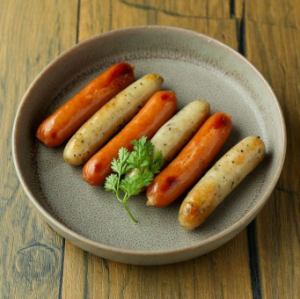 ソーセージ盛り合わせ