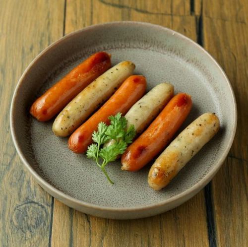 ソーセージ盛り合わせ