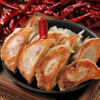 러시안 룰렛 만두 8개