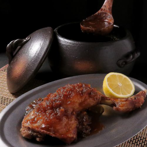 豪快!!骨付き鶏もも肉漬け揚げ