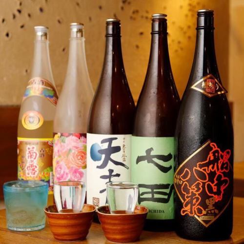 Special sake and shochu are available on a monthly basis