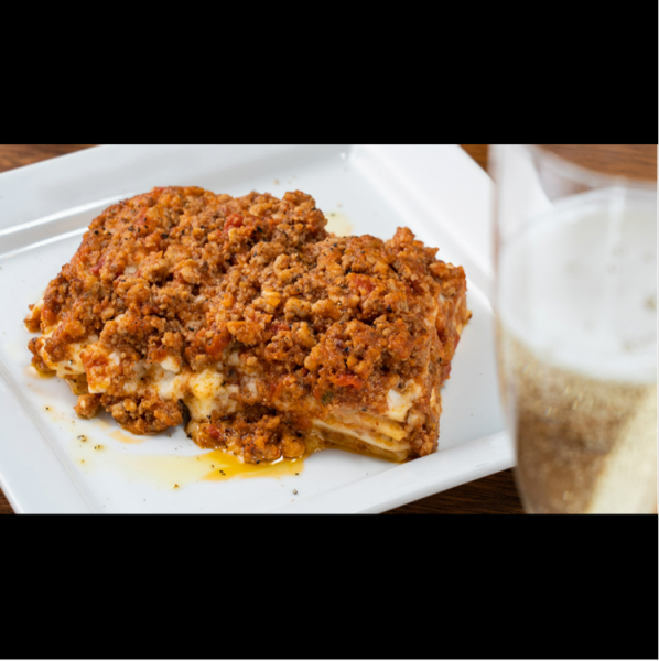 イタリア料理の代表格を本場の味で。PASCUCCI自家製の『ラザニア』