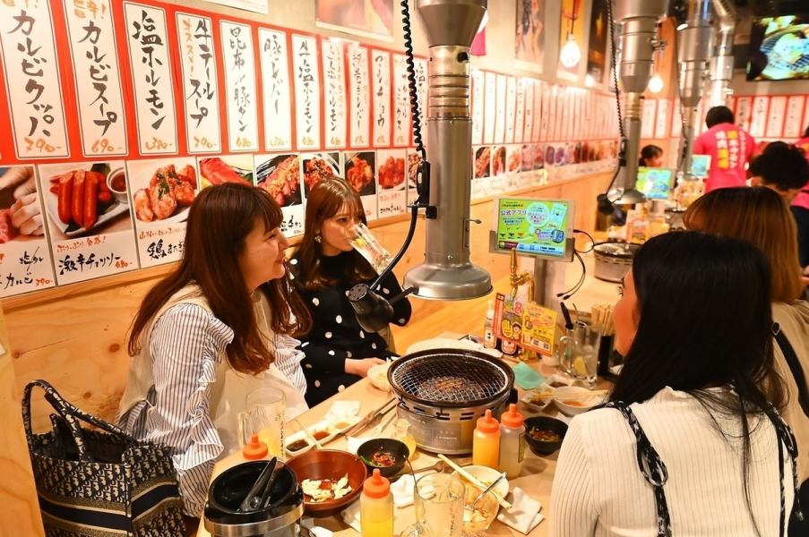 可以举办有趣的女生聚会！无论是下班路上的香脆饮料还是香脆的饭菜，还是宴会！任何人都可以随意使用！