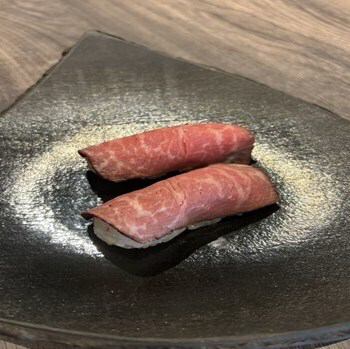 ローストビーフ肉寿司