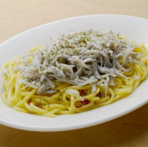 しらすガーリック焼きそば