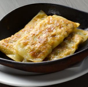 弟子屈ポーク棒餃子