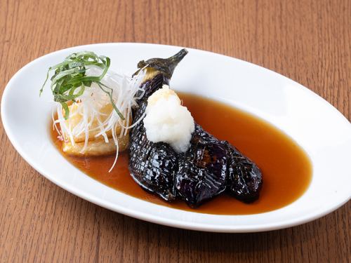 かつお出汁のしみた茄子とお餅の揚げ出し