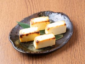 秘伝味噌に72時間漬け込んだチーズの黄金焼き