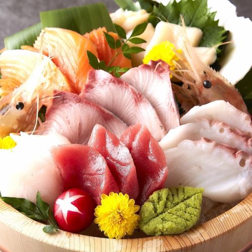 豪華　鮮魚の桶盛り
