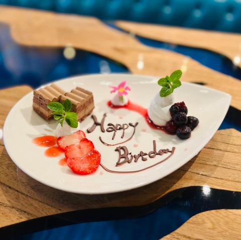 【我們將助您帶給賓客驚喜! 】甜點拼盤 1500日圓 ⇒ 500日圓 ♪