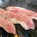 トントロ