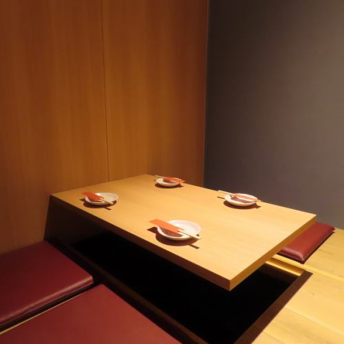 Equipped with a sunken kotatsu-style private room★