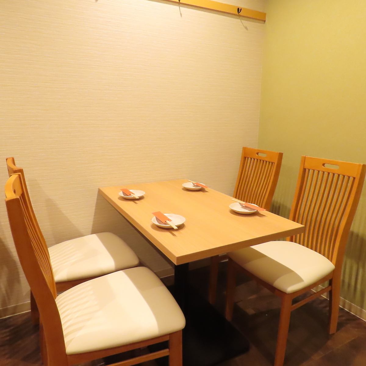 ゴマサバ・焼き鳥串盛り・ステーキなど150分飲放付コースあり