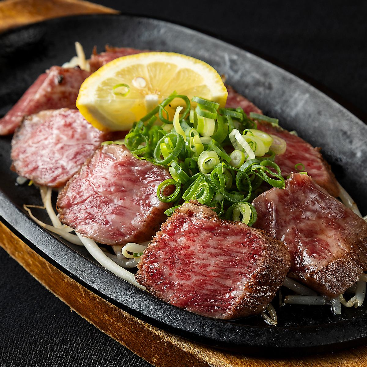 『A5ザブトンステーキ』が愉しめるコースご用意しております!!