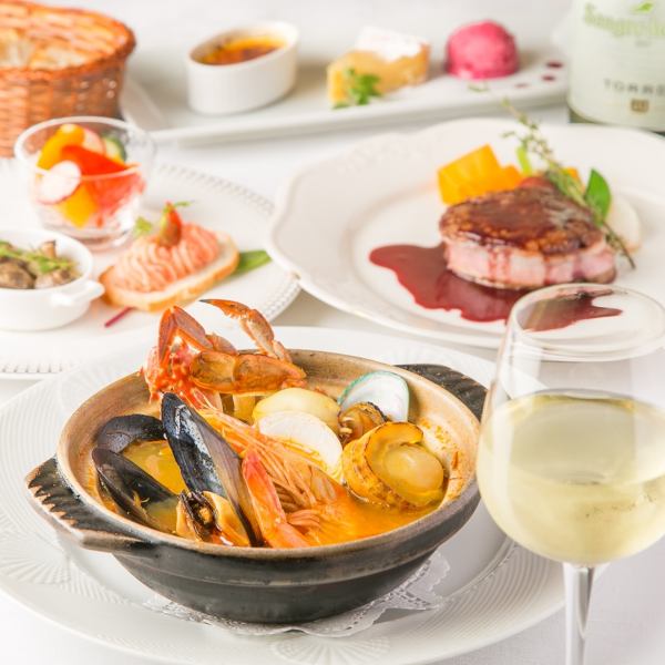 Recommended Dinner of the Month ~Bouillabaisse Dinner Course~