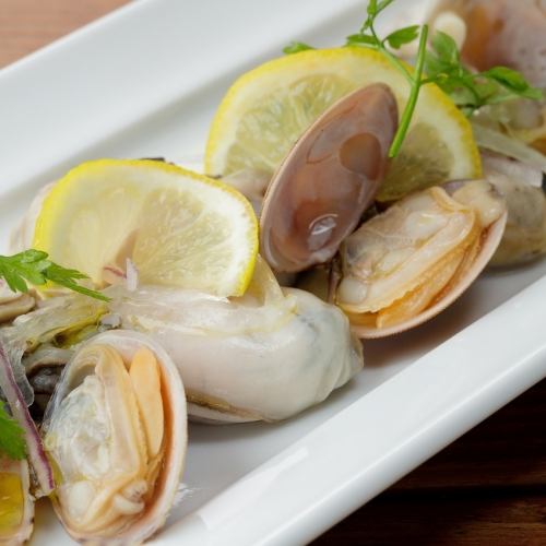 広島産牡蠣とアサリのセビーチェ