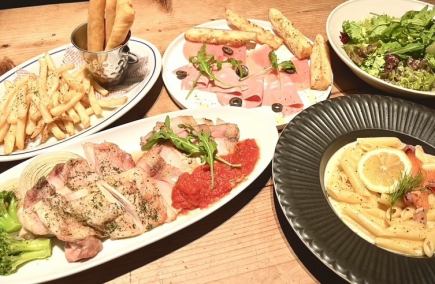 僅限食物：包括兩道主菜和我們引以為豪的新鮮意大利麵在內的 7 道菜，4,800 日元