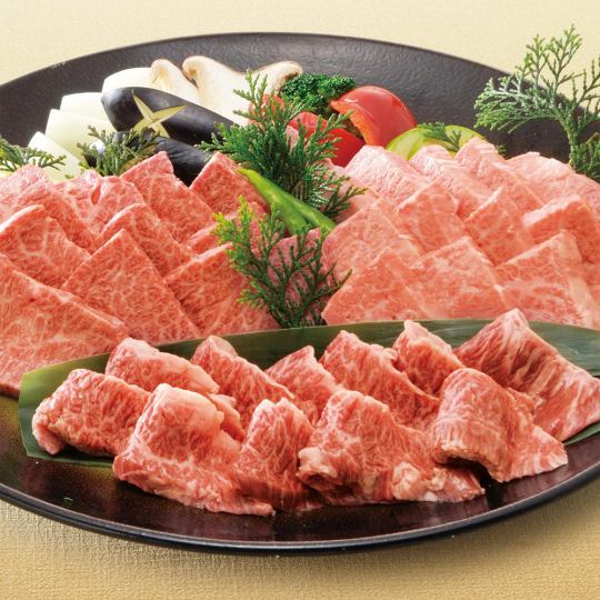 【80種菜餚，標準90分鐘吃喝玩樂】物超所值◎豐富的收盤菜餚4,000日元♪♪（4,400日元含稅）