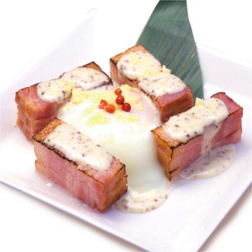 Thick-sliced bacon carbonara