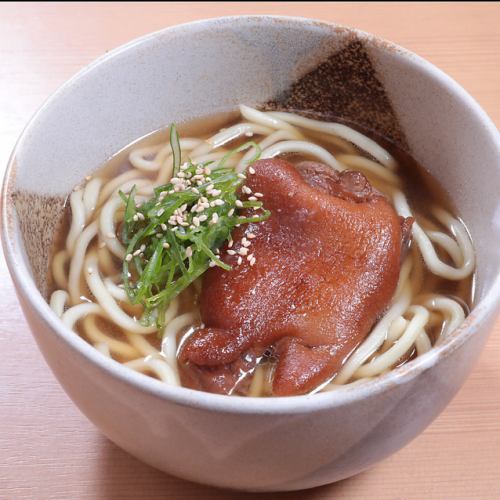 宫古荞麦面配关东煮汤