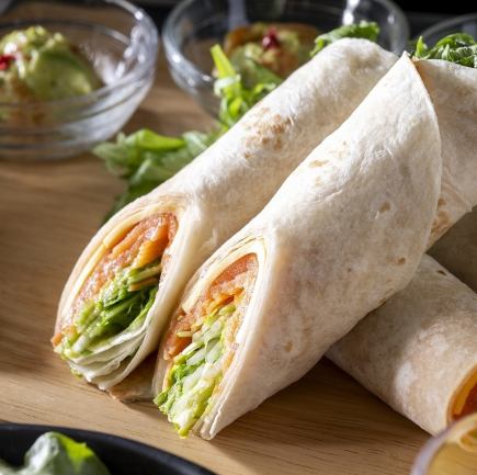 【런치】프리 소프트 드링크 첨부 스탠다드 바다 코스