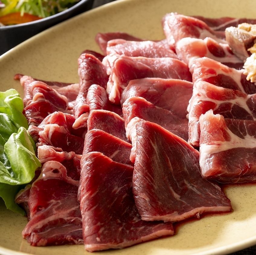 豪快に味わう！肉汁溢れる300gの【US BIGステーキ】ご堪能あれ♪