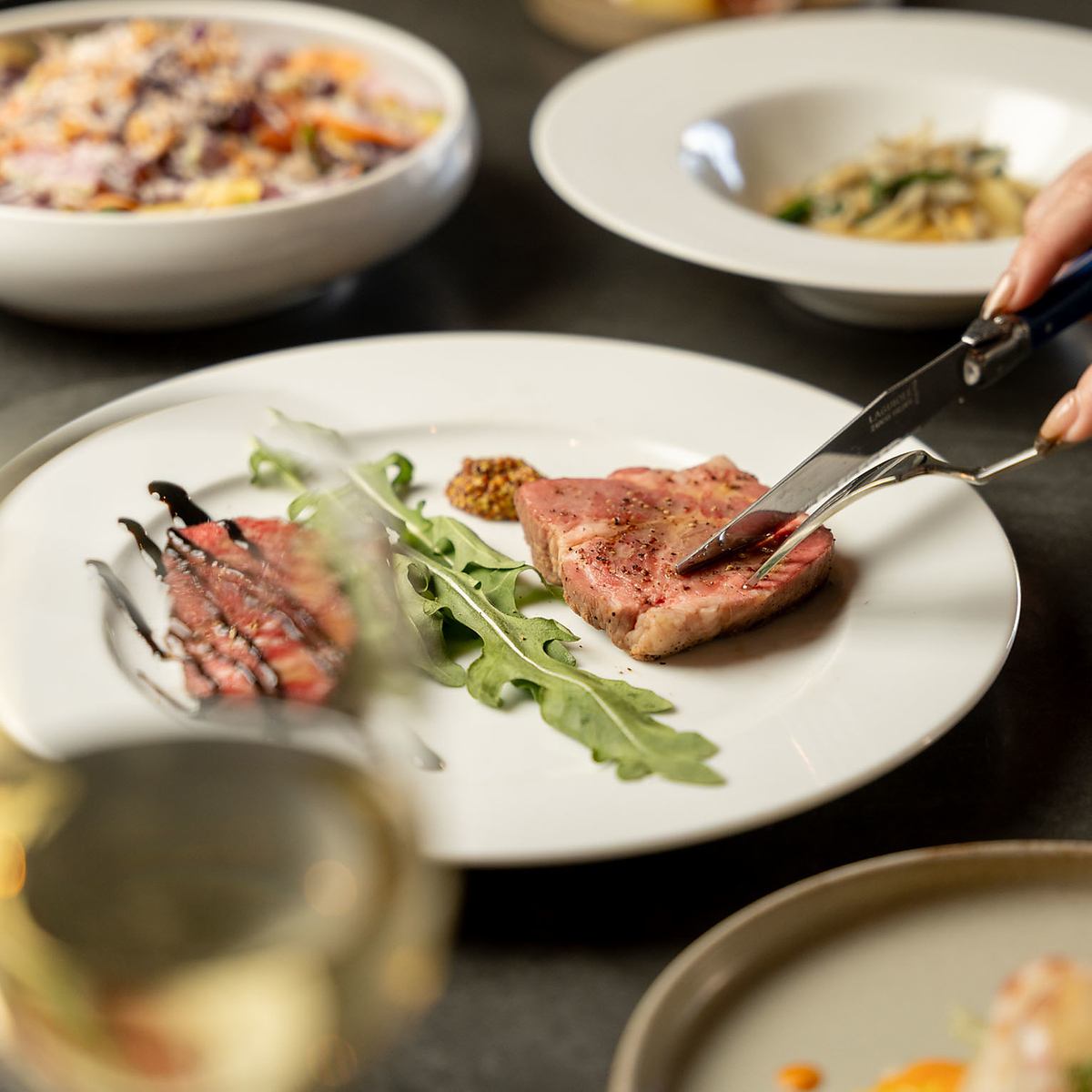 幅広い産地から、ナチュラルワインも取り揃えております♪