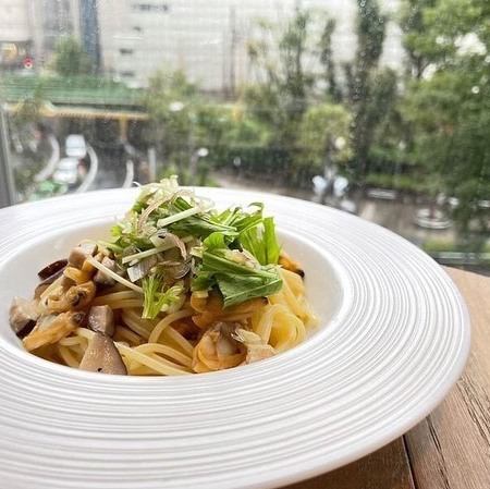 【コスパ◎】平日限定！選べるパスタに肉料理まで楽しめる全6品ランチコース