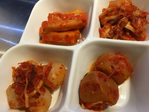 [TEIBAN] Assorted kimchi