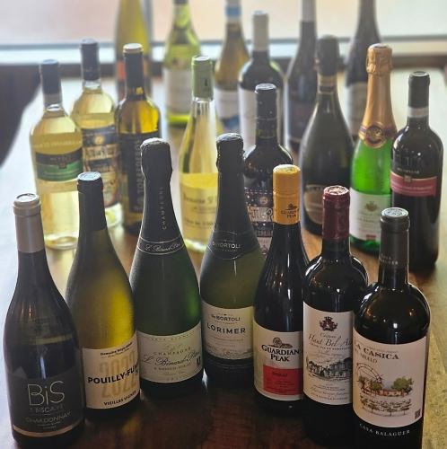 Daytime only! Pets are allowed on the stylish terrace seating.