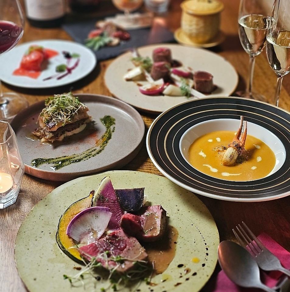 【코소자와에서 본격 지비에 요리를】 고집 뽑은 엄선 식재료를 코스에서 즐길 수 있는 가게