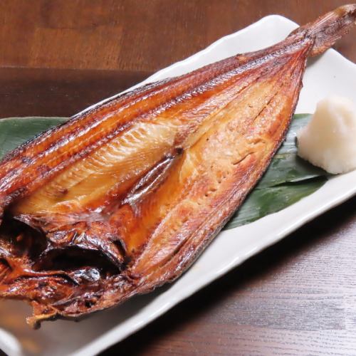 Enjoy the bounty of Hokkaido's seas! We boast an assortment of fresh seafood!