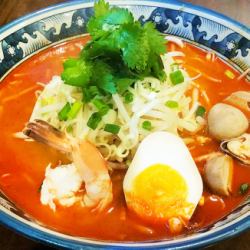 トムヤムクンラーメン　エビ入り