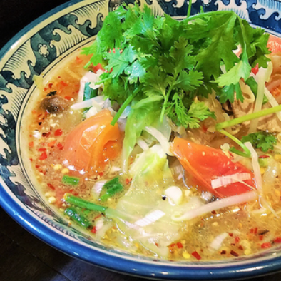 トマトチャーンノーイ麺